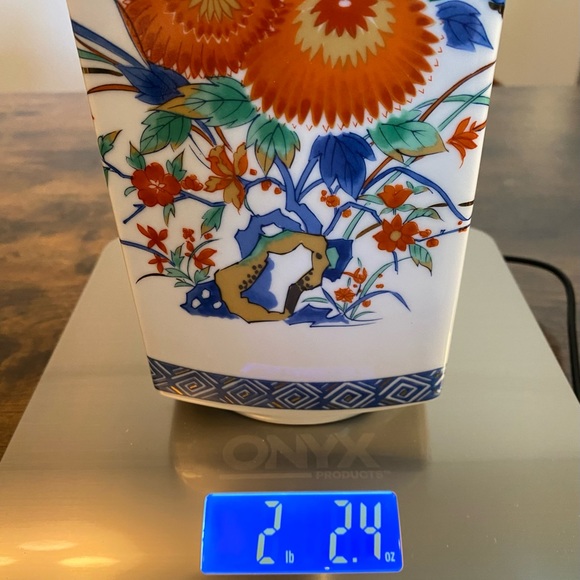 Vintage Imari Style Empress Garden  Made In Japan Rectangular Vase With Lid - Picture 6 of 8